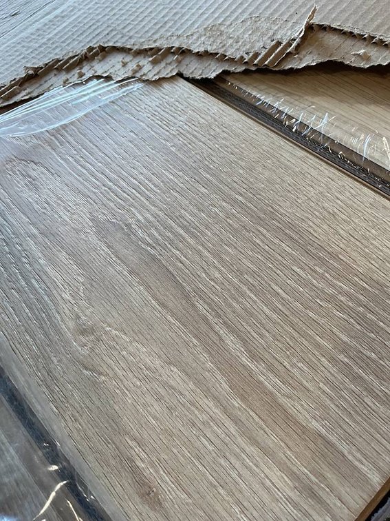 1104.30 sqft Mohawk Waterproof Click Laminate Flooring
