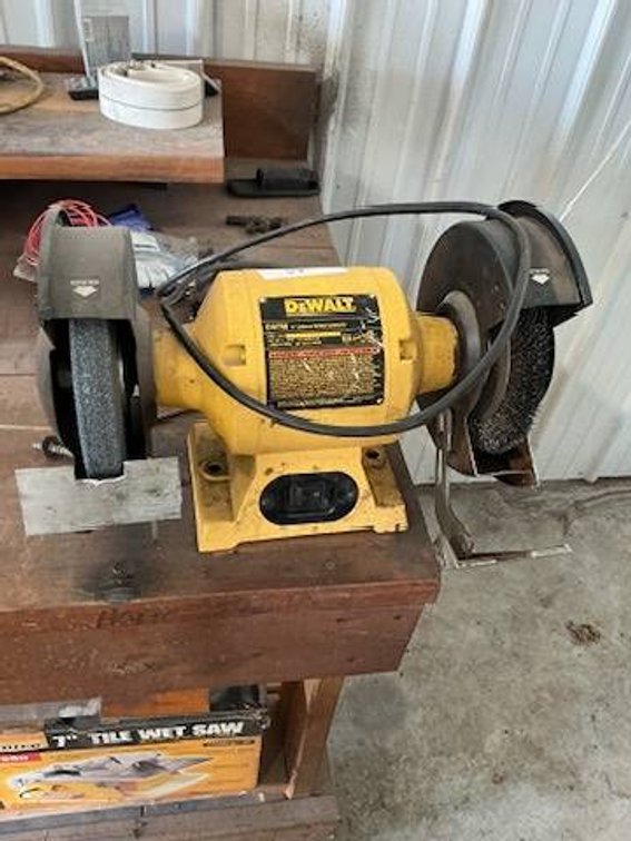DeWalt Bench Grinder