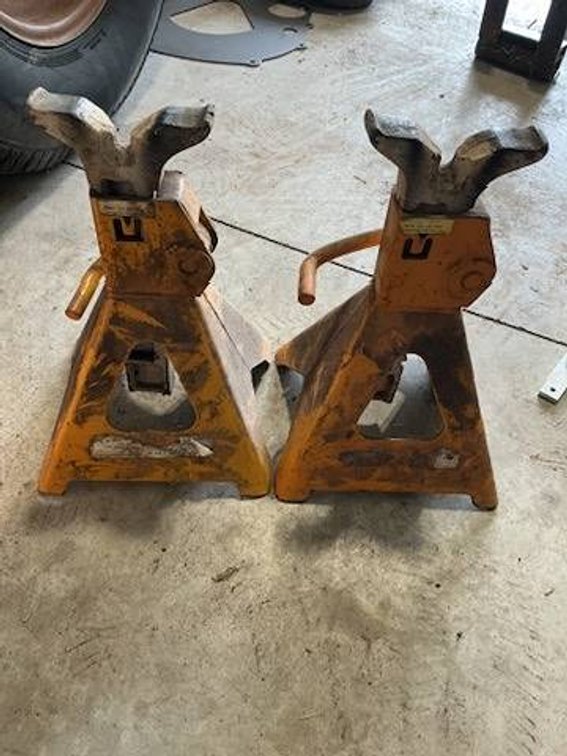 2 - Jack Stands