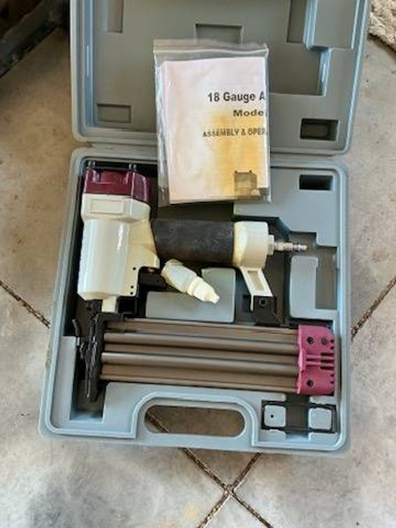 18G Pneumatic Brad Nailer