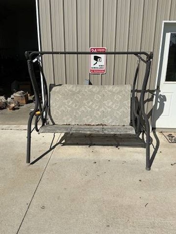 Outdoor Swinging Bench