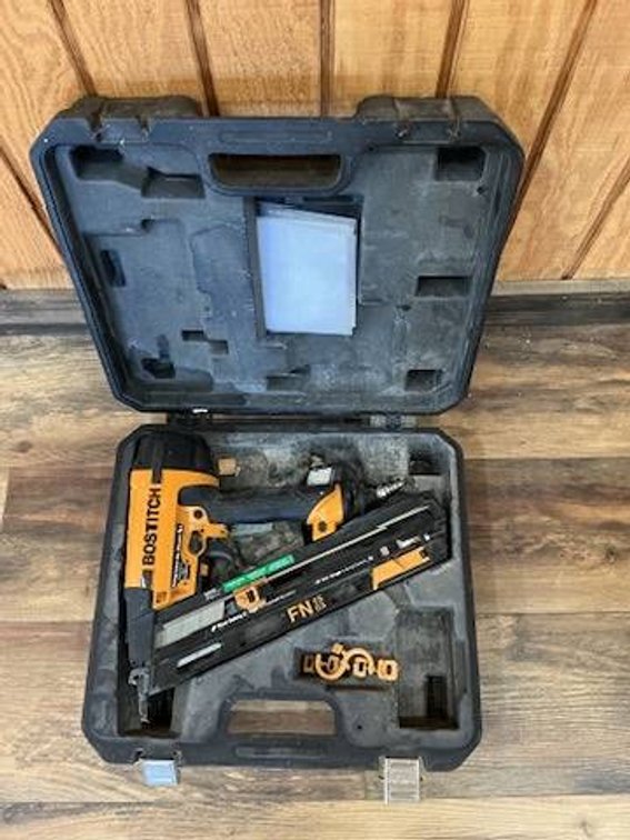 Bostitch Pneumatic Brad Nailer