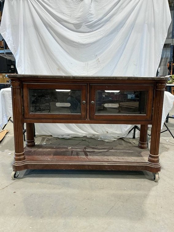 Legends Furniture Traditional Rolling Media/Bar Console