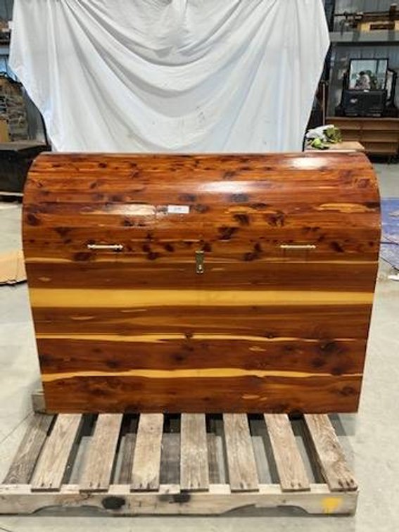 Large Cedar Trunk/Chest