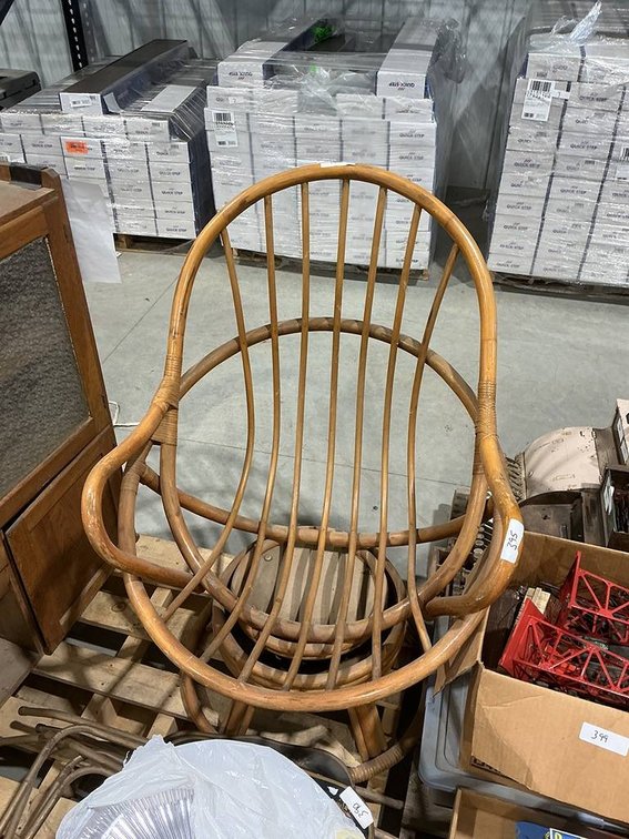 Bamboo Swivel Bucket Lounge Chair