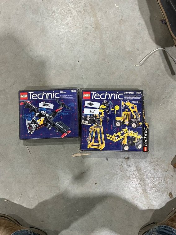 2- Lego Technic Kits
