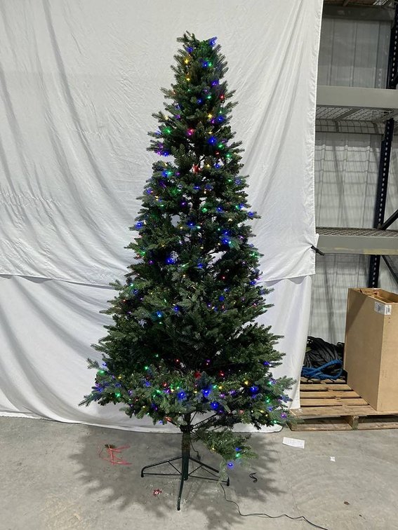 Home Accent Holiday Christmas Tree 9 ft