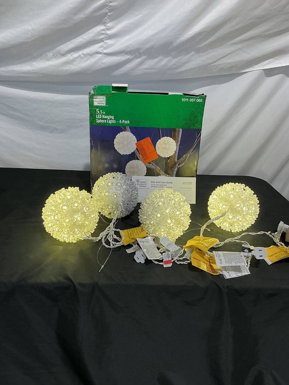Home Accents Holidays Sphere Lights
