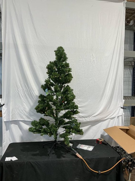 Cost Way Christmas tree