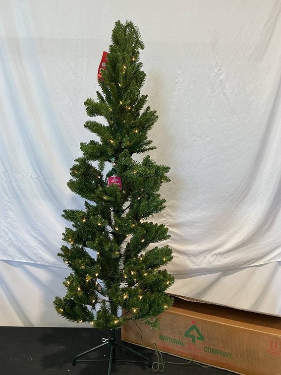 National Tree Company 6 ft tree