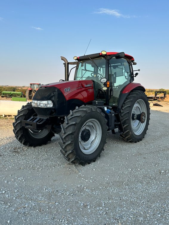Image for 2016 Case IH Maxxum 125 Tractor Auction