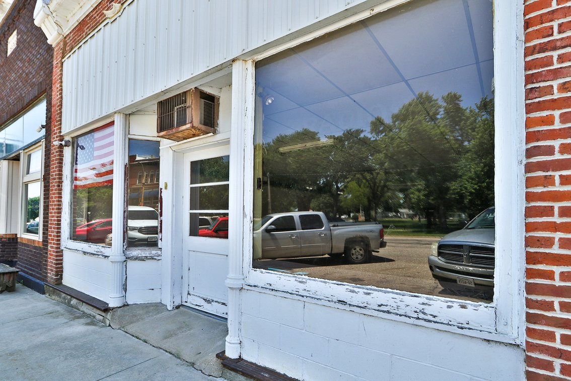 Image for 426 Luzerne Street, Table Rock, NE 68447 Real Estate Auction