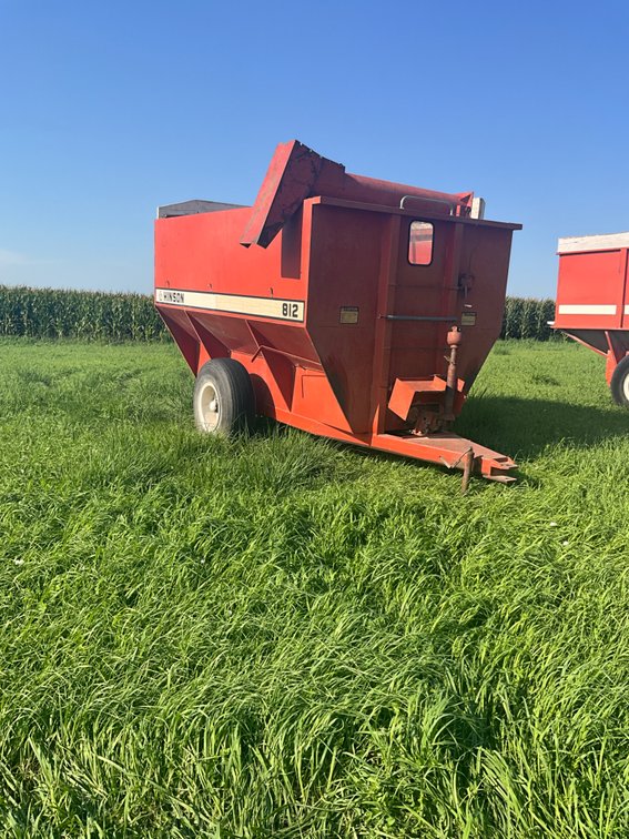 Hinson 812 Grain Cart