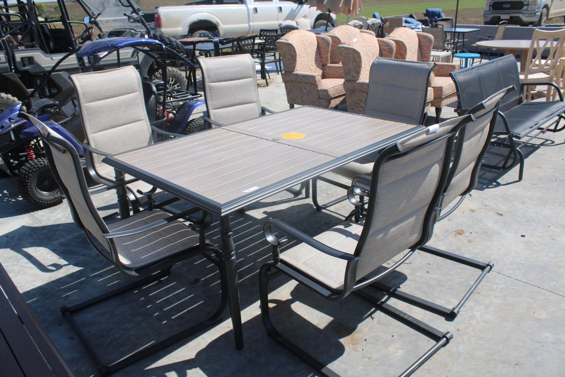 Outdoor Patio Table Set & 6 - Chairs