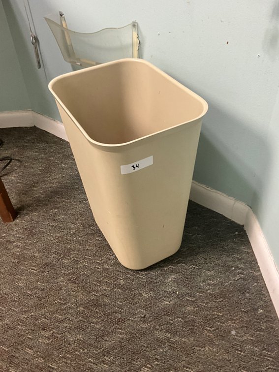 Trash can