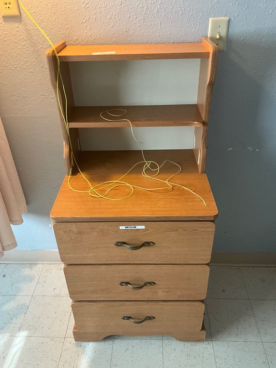 Dresser