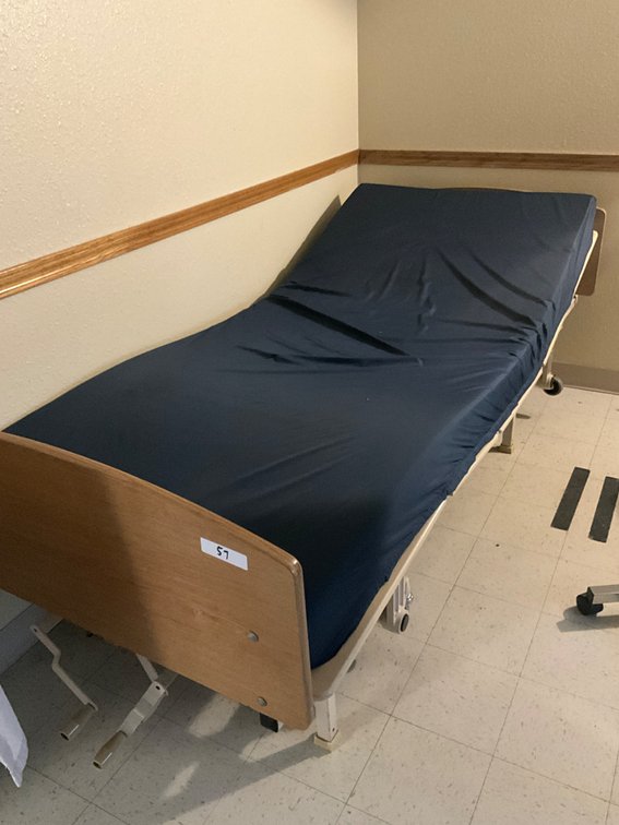 Adjustable bed