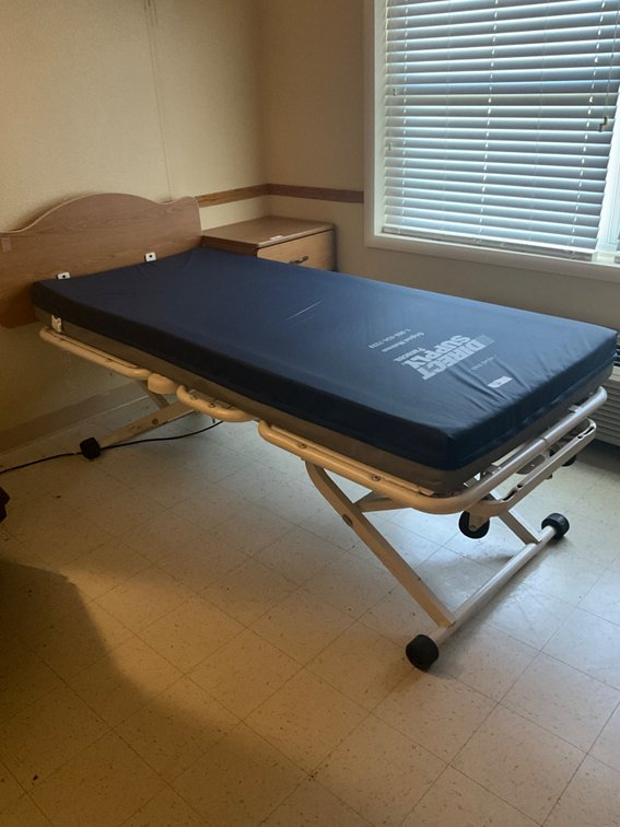 Adjustable bed