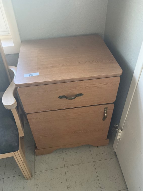 Dresser