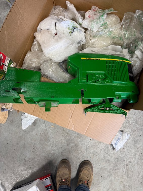 ERTL John Deere 7410 Unassembled Pedal Tractor