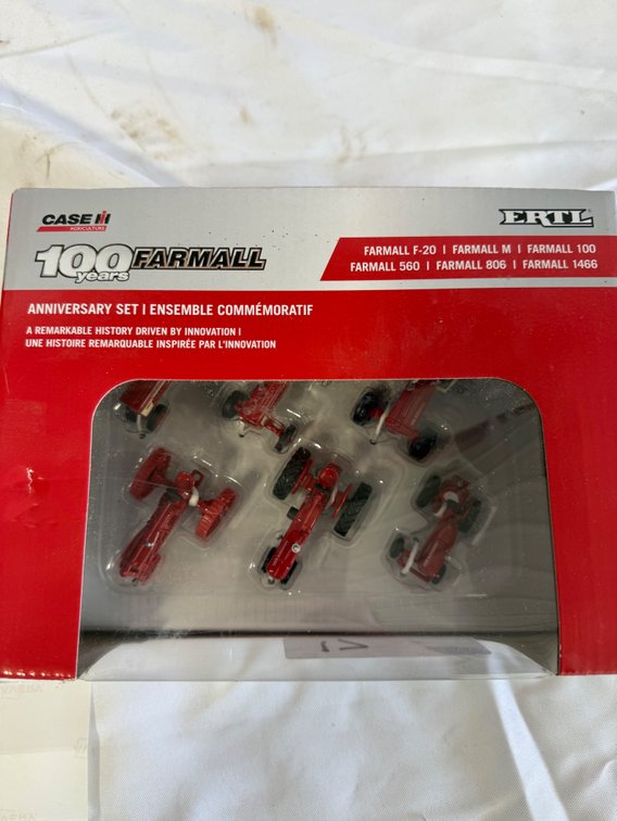 ERTL Case IH 100 Years Anniversary Farmall 6 Piece Set