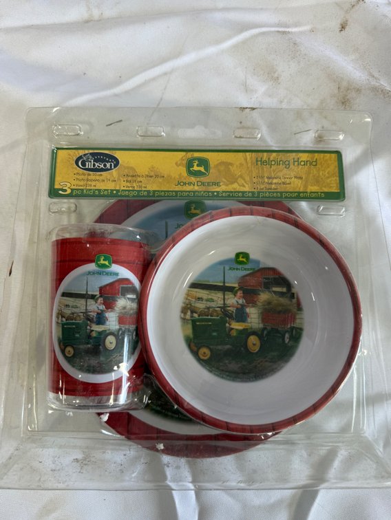 Gibson John Deere 3 Piece Kids Set