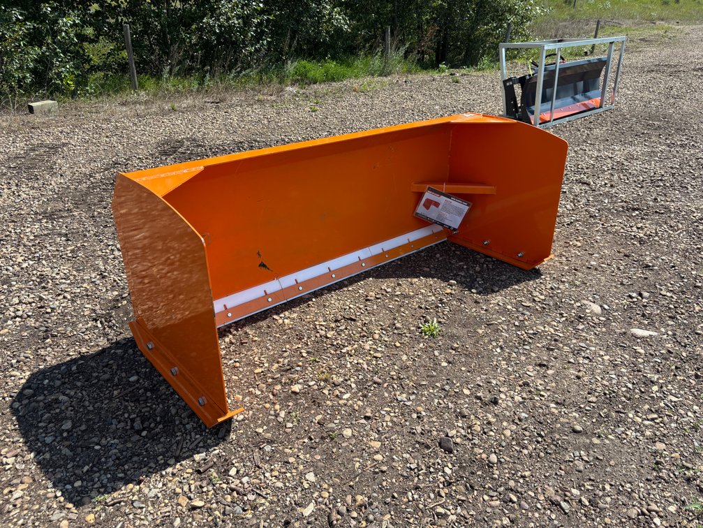 Unused 2026 Wolverine 85" Skid Steer Snow Pusher
