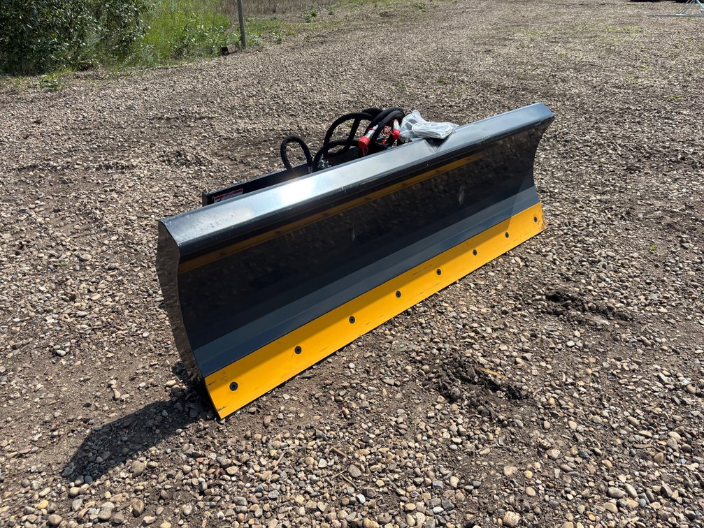 Unused 2026 Wolverine 84" Skid Steer 6-Way Dozer Blade