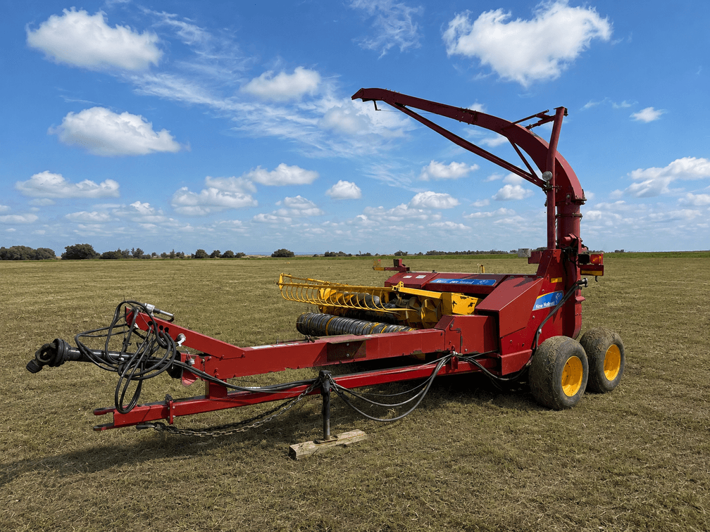 2016 New Holland FP240 Forage Harvester