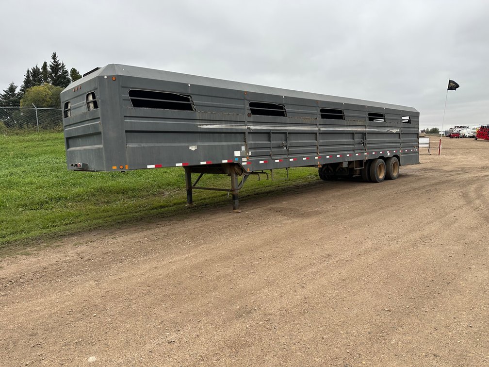 2003 Norbert 48' T/A Livestock Trailer