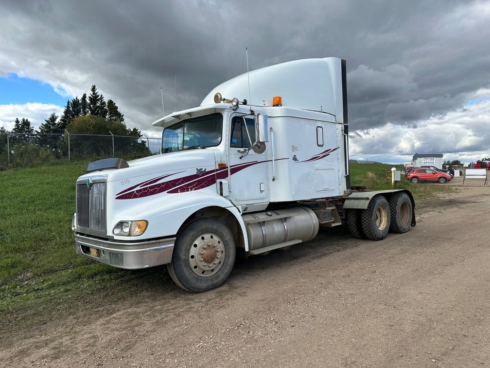 1998 International 9200 T/A Truck Tractor