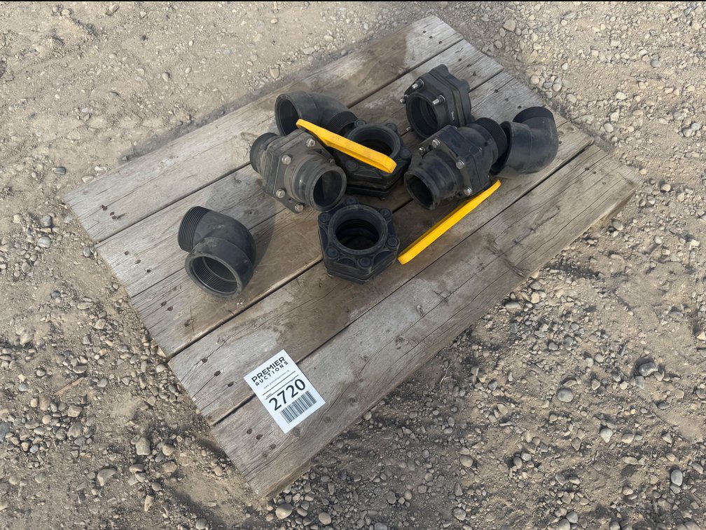 Banjo Water Ball Valves and Assorted Pieces