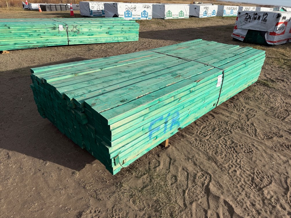 (132) 2" x 4" x 104-5/8" SPF Boards