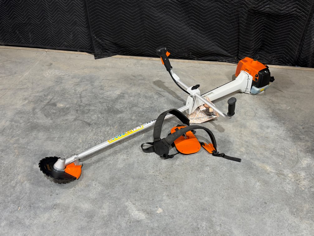 STIHL FS450 Gas Powered Brush Cutter & Clearing Saw