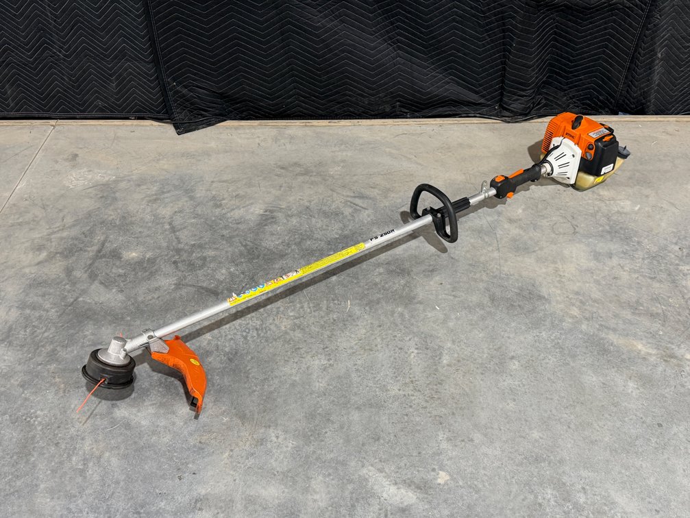 STIHL FS250R Gas Powered Weed Wacker