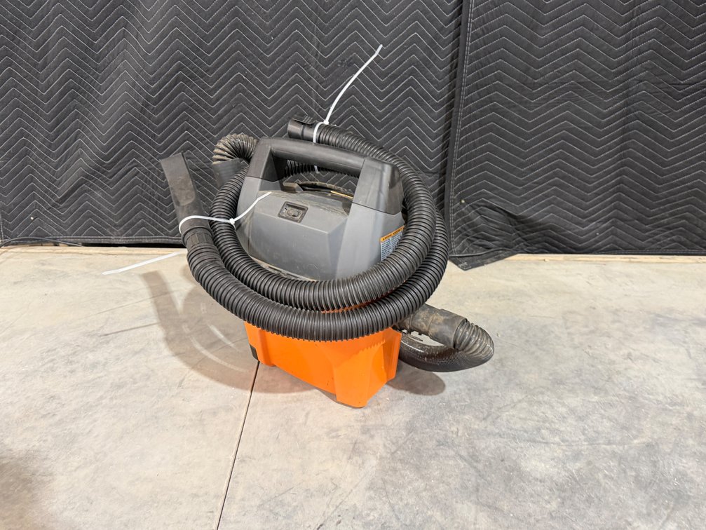 Ridgid Portable 3Gal Wet/dry Vacuum