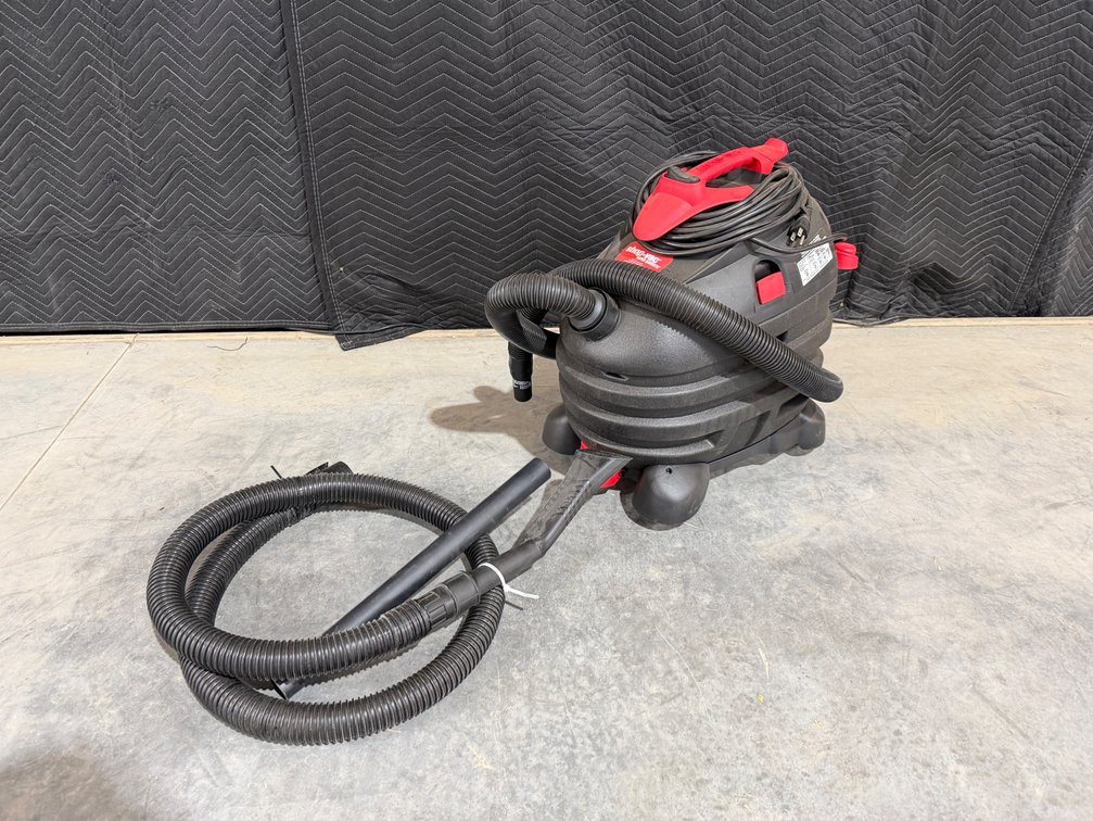 Shop Vac Portable 10Gal Wet/Dry Vacuum