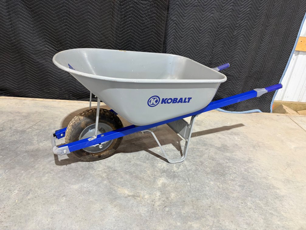 Kolbalt Wheelbarrow