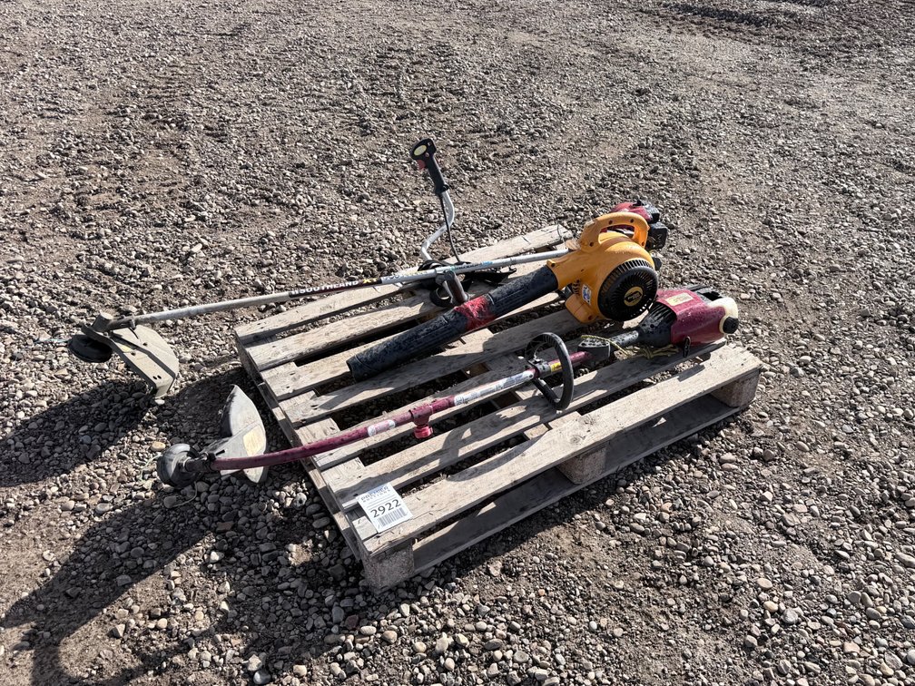 Assorted Gas Garden Tools