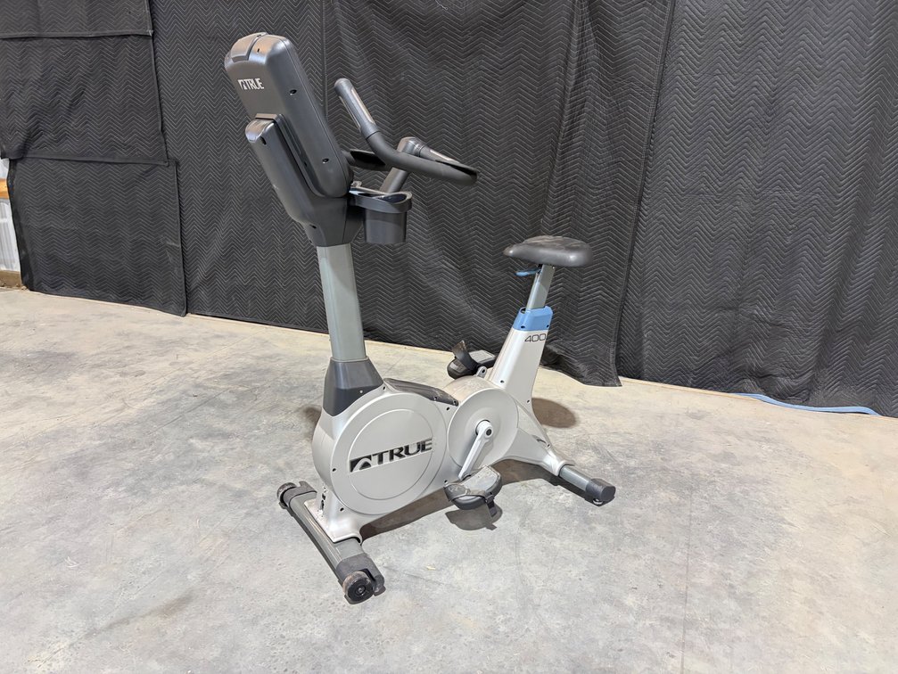 True Fitness C400 Upright Excercise Bike