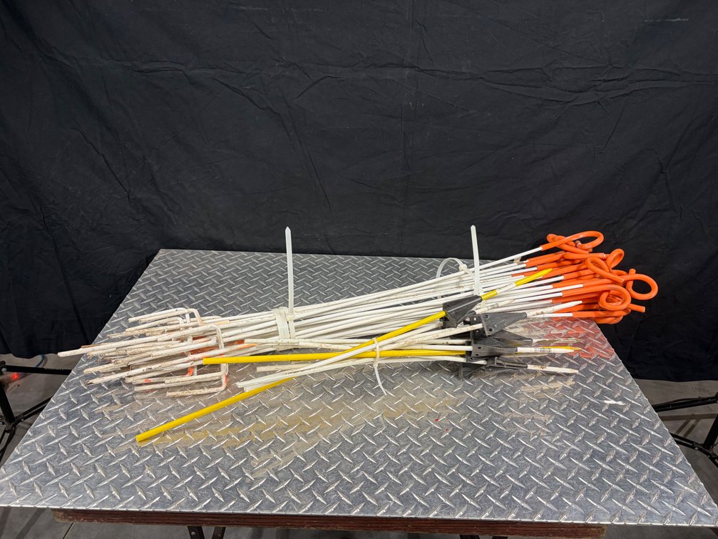 (21) 36" Pigtail Electric Fence Step-in Post