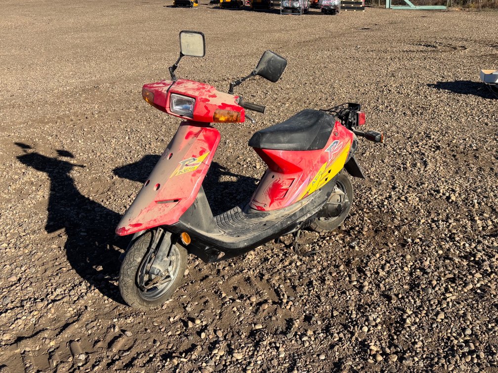 1999 Suzuki AE50 Scooter (Non-Running)