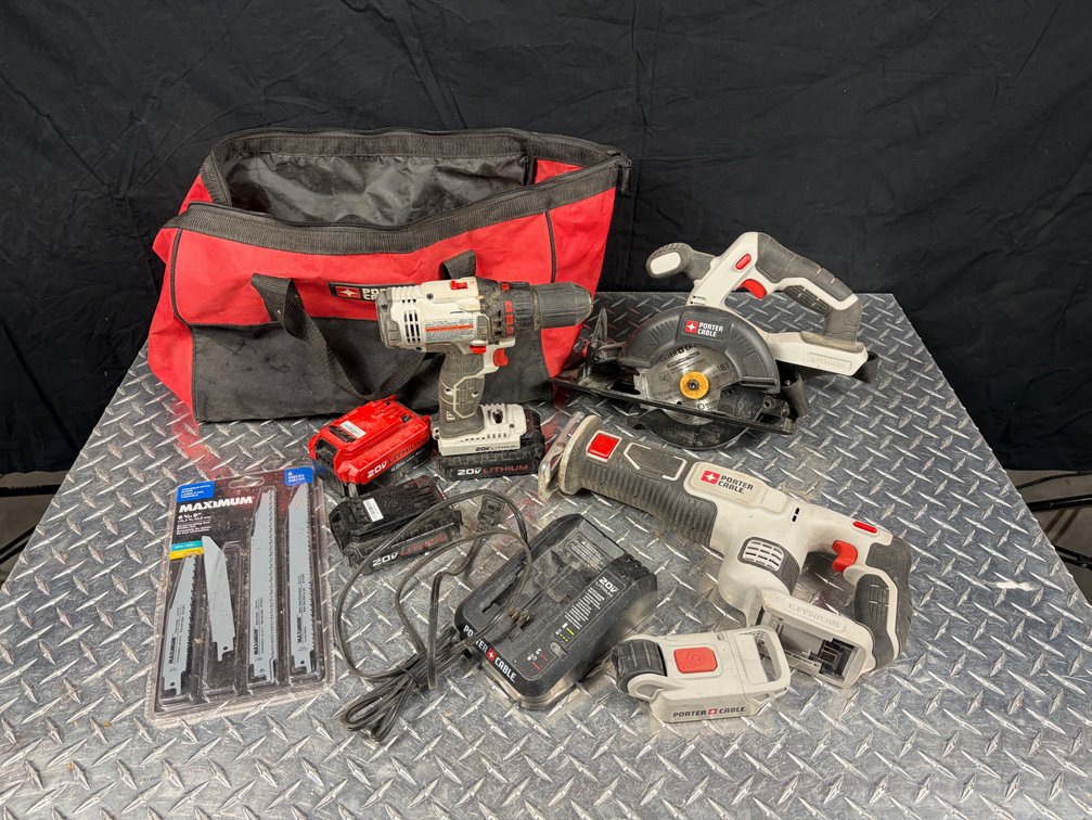 Porter Cable (3) Piece Cordless Toolset