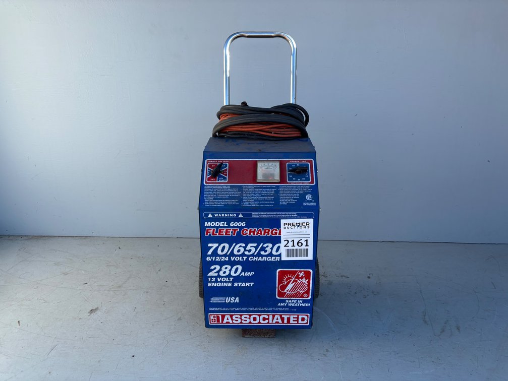 Fleet 6006 Portable Battery Charger