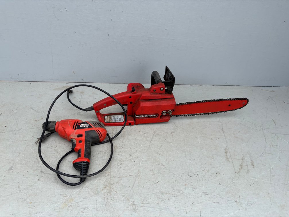 Black and Decker Corded Drill