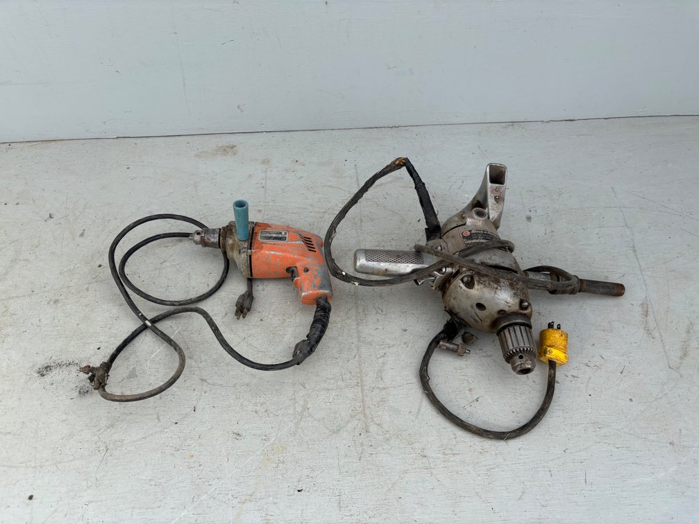 Skilshop 3/8" Corded Drill