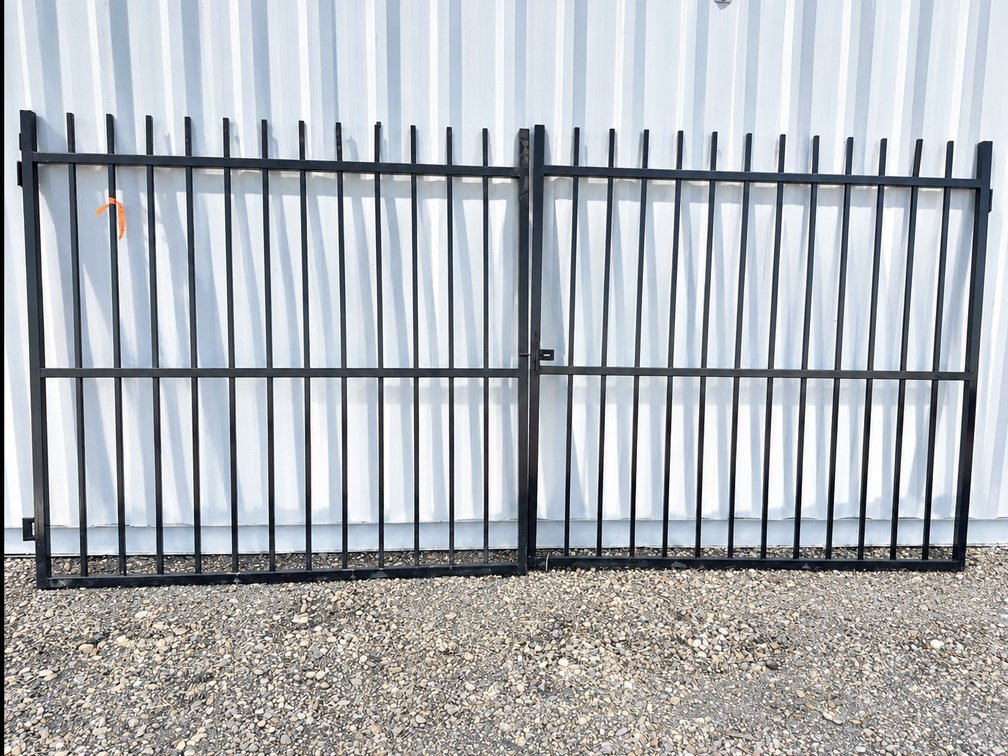 Unused 14' Bi-Parting Metal Driveway Gate