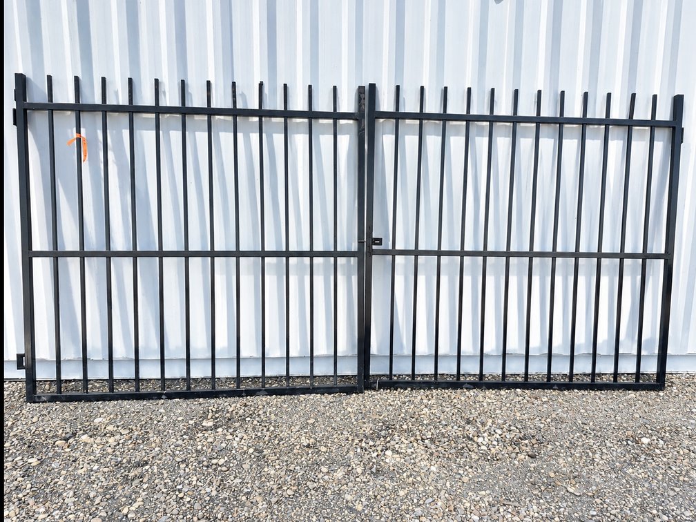 Unused 14' Bi-Parting Metal Driveway Gate