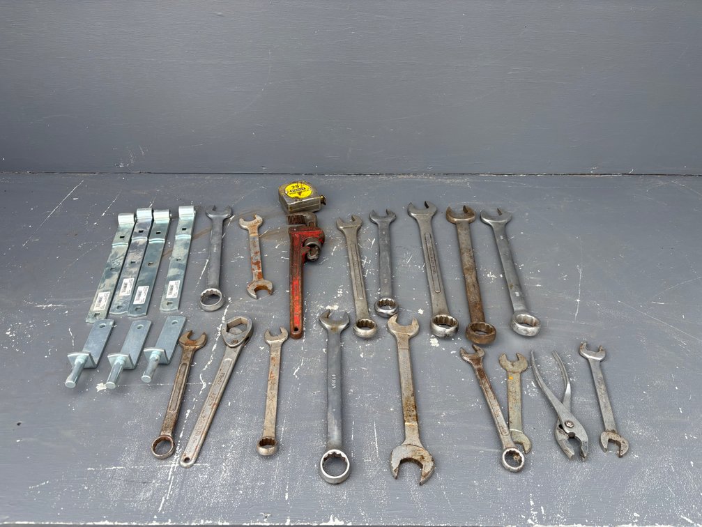 Pipe Wrench