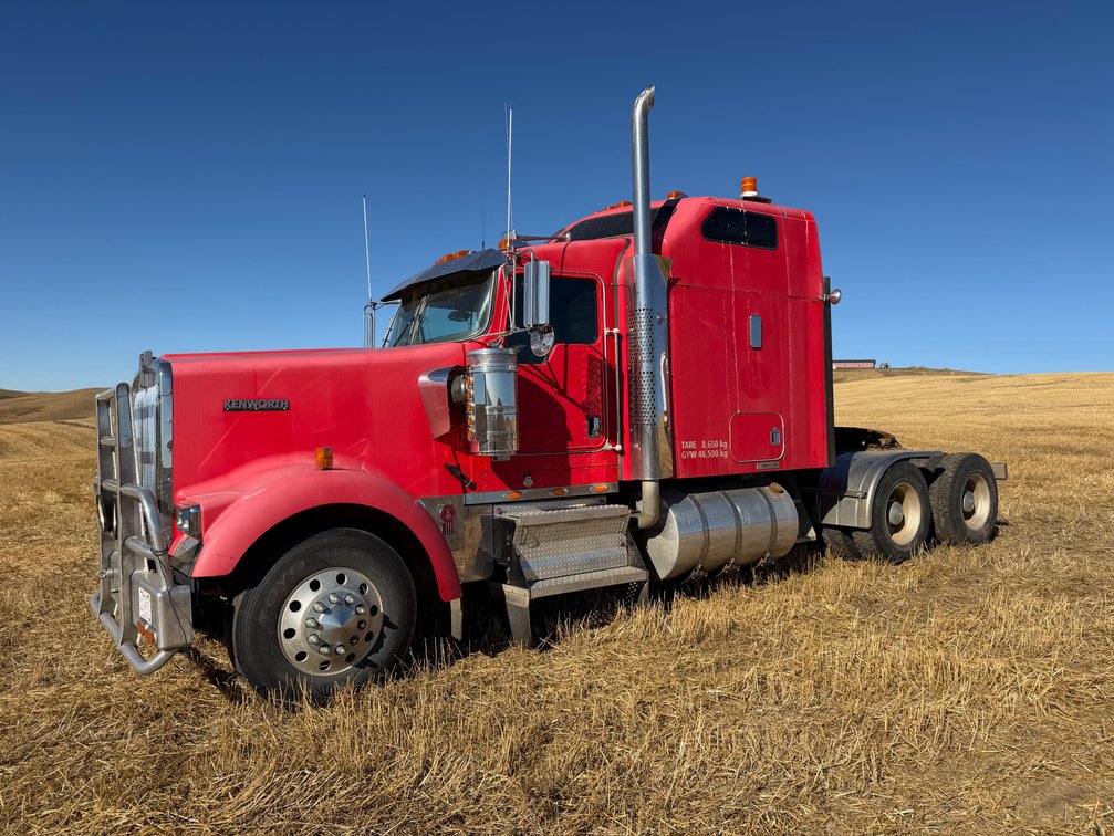 2006 Kenworth W900 T/A Truck Tractor